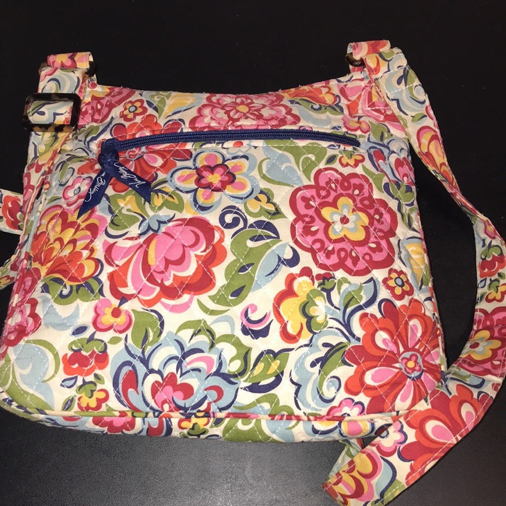Vera Bradley crossbody floral purse - Picture 3 of 4